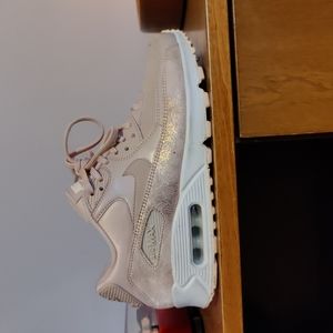 Womens AIR MAX 90 Premium 'PARTICLE BEIGE' || Size 8
